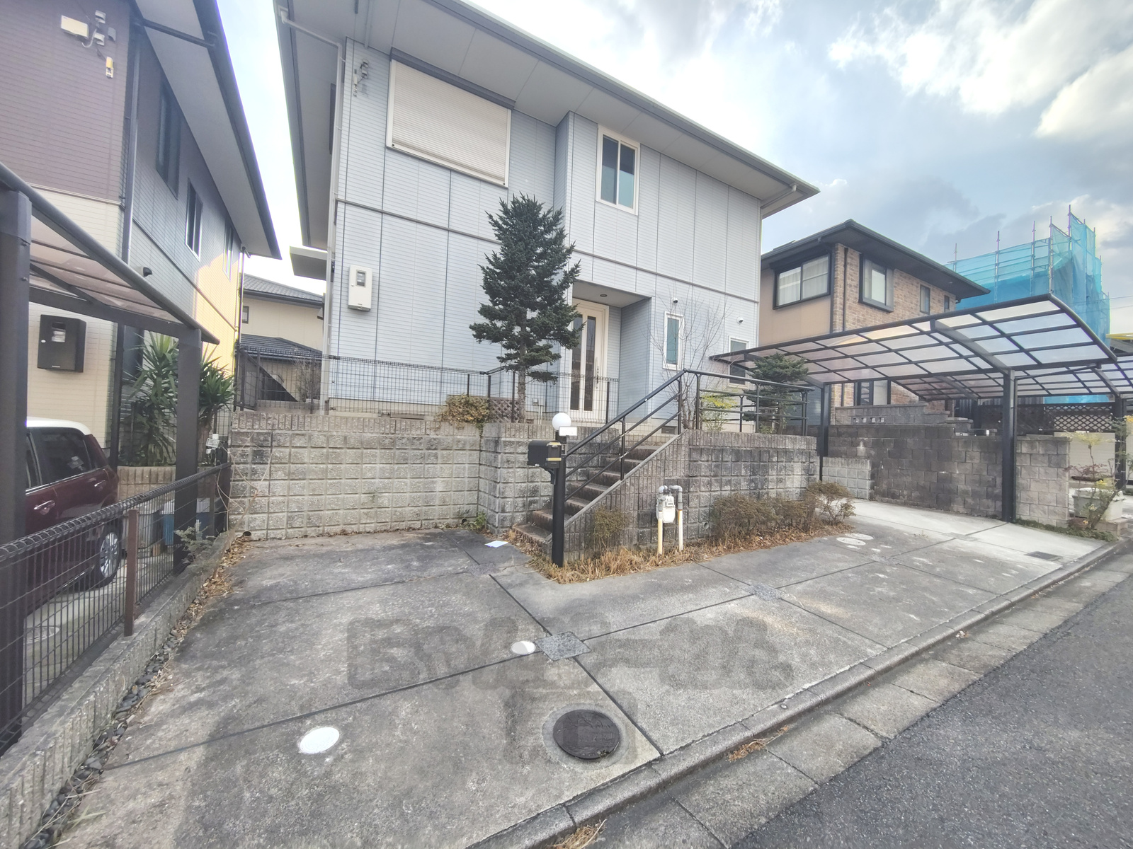 京都府木津川市州見台　3 SLDK　小型犬可！物件です！