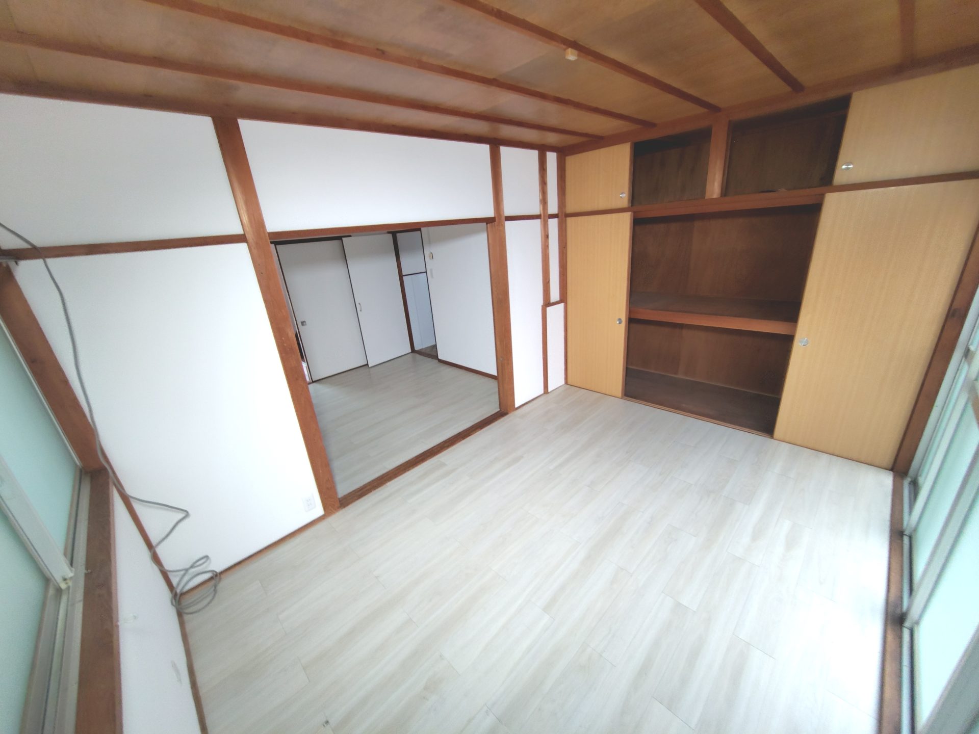 京都府宇治市広野町丸山のペット可賃貸物件の収納スペースがある居室